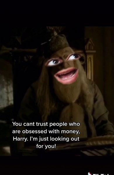 Harry Potter Parody Comedy: Fawkes the Phoenix Reacts to Ginny Weasley