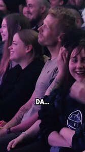 Fetter Applaus 👏 #comedydeutschland #comedyliveshow #humor #funny #lustig #comedy #lustiges #christall #deutschland | Chris Tall