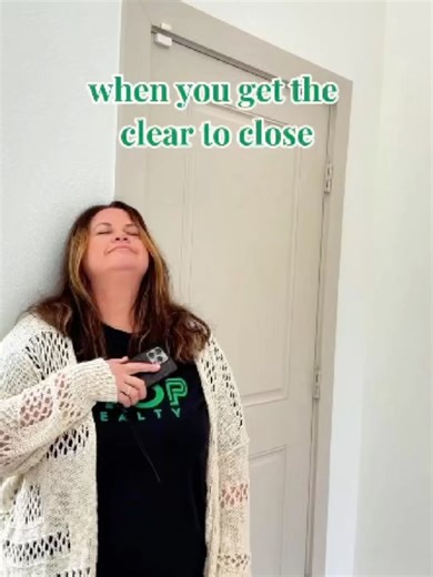 Clear to close is the moment everyone’s been waiting for. For buyers, the hard part is done. For sellers, the finish line is in sight. And for the team behind the scenes, it’s when we get to watch our clients receive the keys to the home built for them. Start with the PROP Experience to find the home built for you. 🏡 #ShopWithPROP #PROPRealty #LubbockRealEstate #LubbockHomes #HomeBuyingJourney #ClosingDay