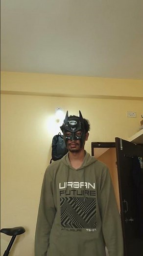 Auto on motion sensor bulb holder review in Telugu. #shorts #viralgadgets #amazonfinds