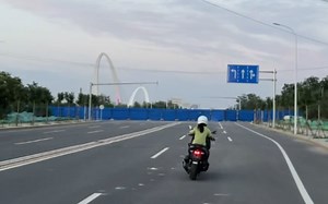 宝马 C400X 女骑体验