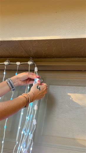 ✨ The Ultimate Smart Christmas Light String Govee Christmas Sparkle String Lights deliver: • 🌟 Starlight Effect: 250/375 milky LEDs for a natural glow • 🎨 16M Colors & Smooth Flow: Full white temperature control • 🧠 AI Lighting Bot: Voice & text-controlled effects • 🎄 140 Scenes & DIY Mapping: Total creative freedom Transform your tree this holiday. Click to explore! | GOVEE