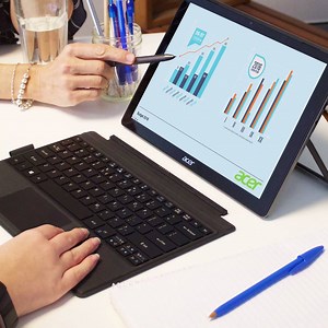 Make your meetings collaborative #Switch5 | Acer | Facebook