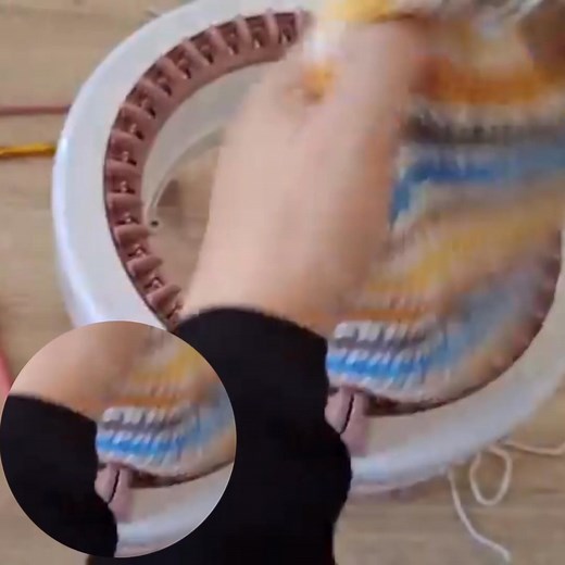 Machine sentro #fblifestyle #Machine #Sentro Knitting loom for beginners step by step #knitting #crochet #scarf #knitting_loom_eljammari #hat #tejidos Part 4 | Ouabd Zaina