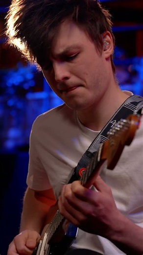 Compact Rig. Huge Tone. – “Confusion”