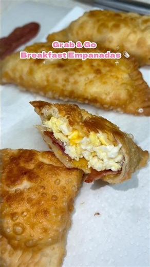 Grab & Go Breakfast Empanadas 🌯