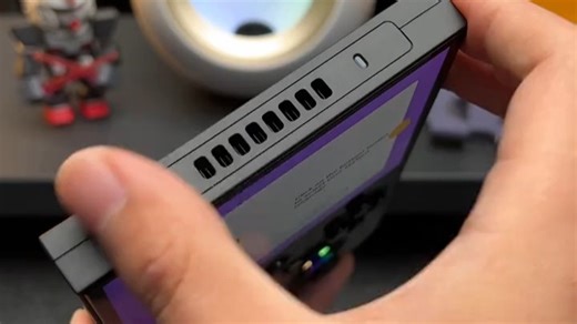 477v终于来了，这个镜面屏真的太好看了吧，喜欢的千万别错过 ！