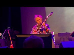ANDY SUMMERS Performs SPAIN Solo a Mellow Jazzy Tune at the Billheimer Capitol Theatre Clearwater