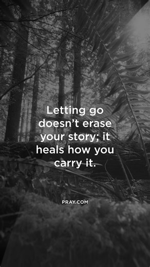 Letting go doesn’t delete the past—it lets God heal how you carry it. Release the weight, keep the wisdom, and walk lighter today. 💛 | pray.com