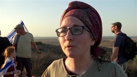 237K views · 5.8K reactions | Israeli right-wing activists marched to the Israel-Gaza border. The rally was meant to demonstrate the far right's wish to get the green light from the Israeli government to resettle in Gaza | Reuters | Facebook