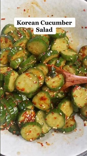 Korean Cooking 101: Korean Cucumber Salad 🥒 | Easy Recipe for a Refreshing Side Dish