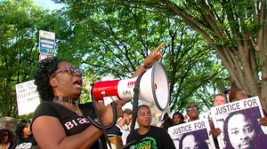 Protesters march for Sam DuBose
