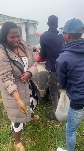 Ohhh wamhle umsebenzi wam 🔥🔥 | Ntombi Zamampondo Somgoyo