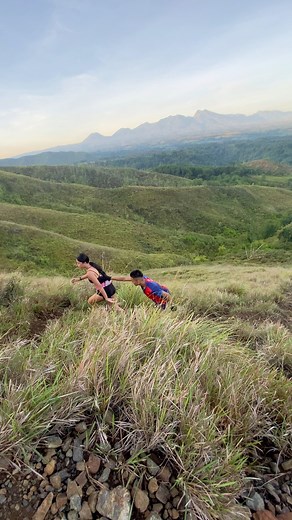 Mao rani last nakog apil sa Trail Run, pwede ra man gud unta mag Trekking Pole.😭 #runningmotivation #runningcommunity #trailrunning #viralvideochallenge | HarVibes