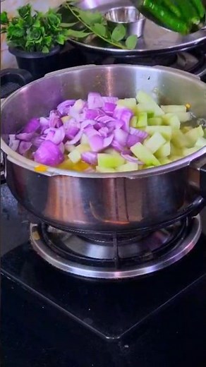 Chow Chow Kootu | Quick & Homestyle Chayote Curry | South Indian Short Recipe