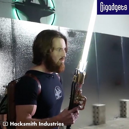 273K views · 2.6K reactions | This YouTuber made a real-life lightsaber that can heat up to 4000°F with actual sound effects. Credit: The Hacksmith | GIGadgets | Facebook
