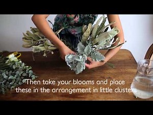 How To: DIY Aussie Native Wedding Flower Centrepiece Arrangement