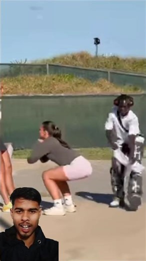 Pant split at the back #shorts #viral #trending