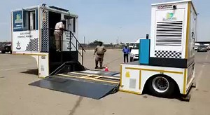Mobile Checkpoint Vehicle Inspection by Traffic Police