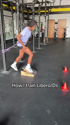 Using resistance for enhancement of push off (first step) and body control (stability). Get there and get stopped — POSE! We train different to be the best. #volleyball #volleyballtraining #libero #volleyballgirls #volleyballmom #trainharder #workharder #outworkeveryone #viral #fyp #athletemotivation #athletelife #agilitytraining #functionaltraining
