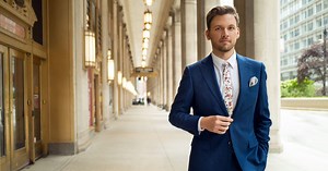 Alum returns to open UK Opera season with American opera 'Susannah'