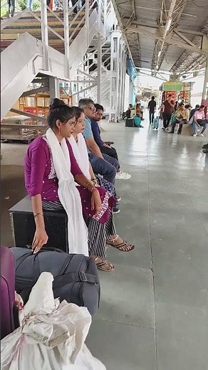 जिंदगी से जंग जीत लेंगे हम