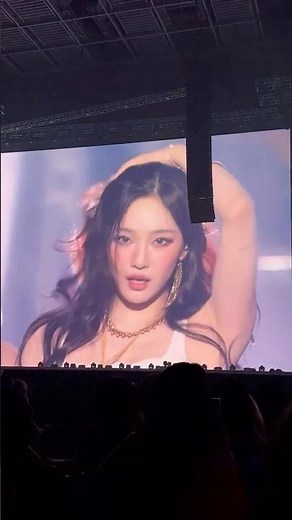 Ning Ning in big screen #ningning #aespa #kpop #kpopidol #kpopedit