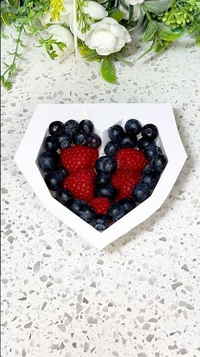 🫐Berry Dubai Chocolate Heart