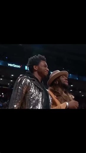 The 2016 Dunk contest was the craziest