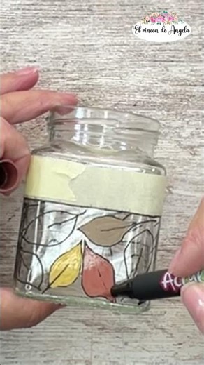 Pintando cristal con rotuladores acrílicos #craft #manualidades #diyprojectsideas #diy #diycrafts