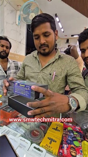 “VIVO V60 UNBOXING 😱🔥 | Box Kholte Hi DIMAAG HIL GAYA 🤯 | Crazy Fun Review!”