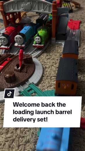 Loaded Launch Barrel Delivery Set for Thomas & Friends
