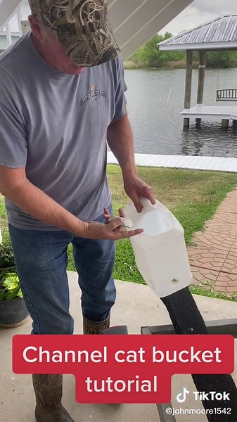 Channel Catfish Buckets Tutorial | Fishing Jugs In Louisiana Bayou