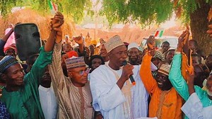 Hadimin Tambuwal da Wasu Daruruwan Mambobi Sun Sauya Sheka Zuwa APC a Sokoto