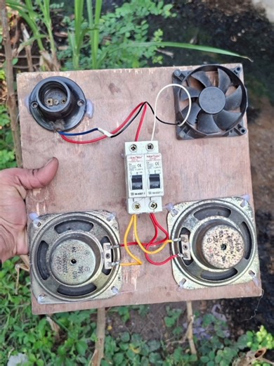 4.7M views · 37K reactions | Finally, the secret trick to get free electricity from your home's electricity meter is revealed!! =‍ SIMPLE INVENTION | Munwar Jaan | Facebook