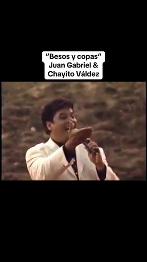 Besos y Copas: Juan Gabriel y Chayito Valdez