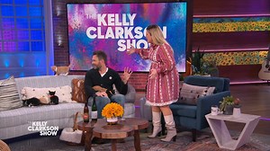 26K views · 973 reactions | This video is the ultimate MOO'd lifter! Tell us your favorite animal moment in the comments. | The Kelly Clarkson Show | Facebook