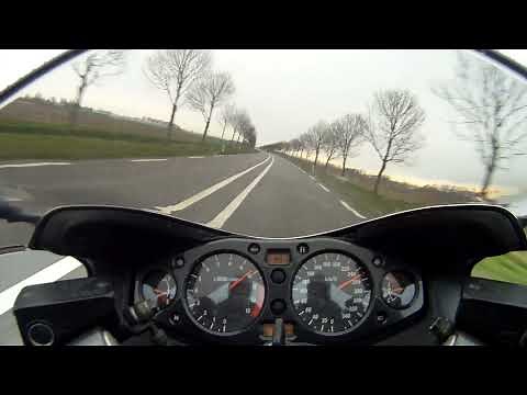 Suzuki Hayabusa gen 1 top speed run