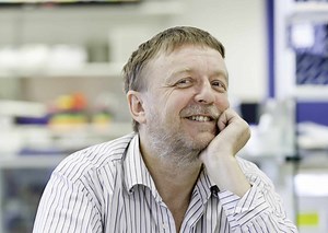 Amyloid: 30 years of a breakthrough theory - Alzheimer's Research UK