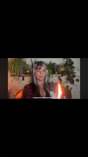This Reiki session helps you align with your highest timeline and embody the energy of your best life ✨ Watch the full video on my YouTube channel or through the link in bio 💫 #reiki #energy #abundance #quantumleap | The Sacred Lotus Apothecary