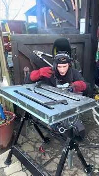 Making a butterfly from a spark plug and sheet metal #smallbusiness #welding #butterfly #crafts