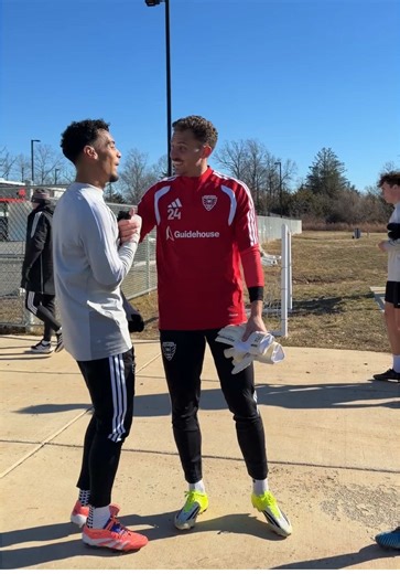 Exploring Audiobooks for New Year Resolutions