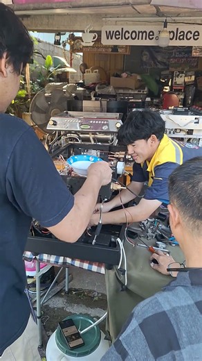 Coffee Machine Training Repair Shop in Thailand By, Technician Bird , Service & Spare Parts PM all
