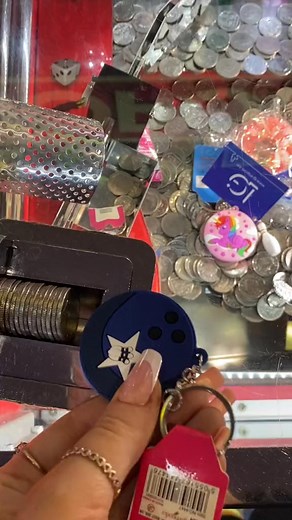 69K views · 370 reactions | Using the prizes! Which is your favourite #arcade #asmr | Homa Poba | Facebook