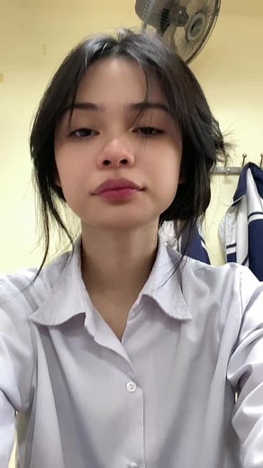 Cách Búi Tóc Đẹp: Mận Coài Xóc Ổi Lủng Rụt