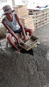 38K reactions · 2.8K shares | Pagawa ng hollow blocks manual type molder.... #fypシ゚viralシ #followerseveryone #billonaireintheword #paanokumitasafacebookreels #fbreels #fecebookreels #facbookviralvideo #fypシ #earthquake | Eric De La Cruz | Facebook