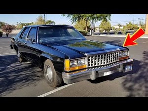 20 Weird Facts You Didn’t Know About the MIB Ford LTD Crown Victoria (The Red Button Was a Trap!)