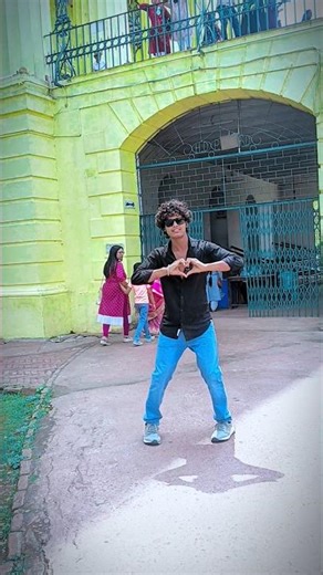 no caption#nayaa #song #youtube #naaja #dance #funny #new