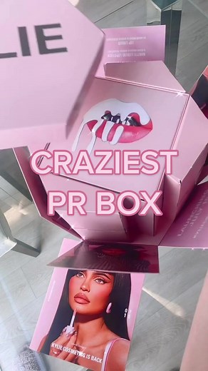 Unboxing the Craziest Kylie Cosmetics PR Box