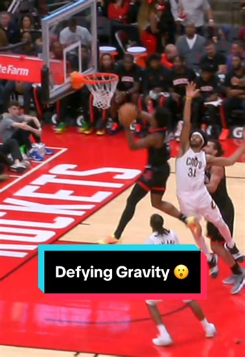 Amen Thompson hangs in the air on this play 😮 #NBA #NBAHighlights #Rockets #AmenThompson